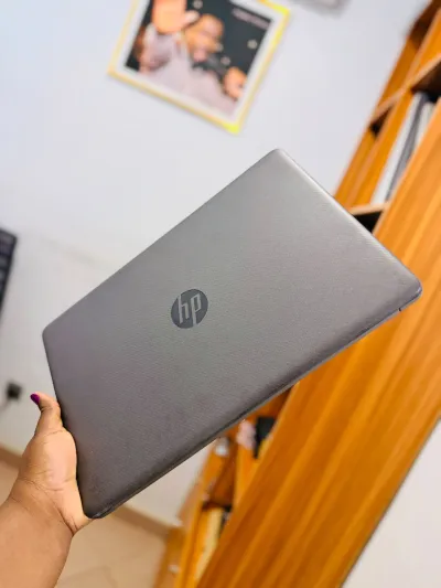 HP 250 G7 Notebook PC