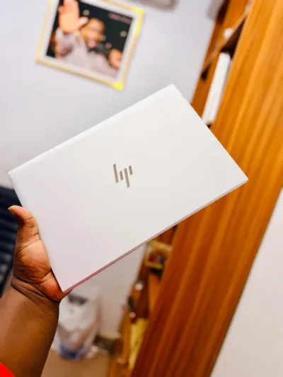HP ELITEBOOK 835 G8