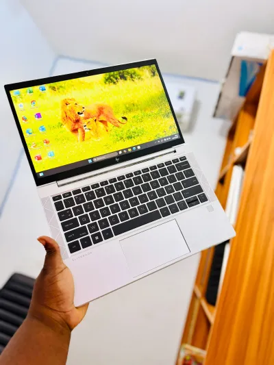 HP ELITEBOOK 835 G8
