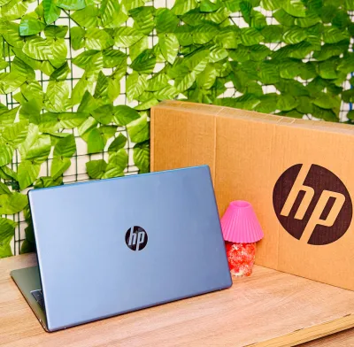 HP Laptop 15-fd1xxx Ultra 5