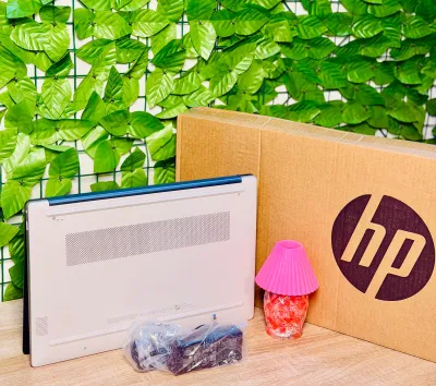 HP Laptop 15-fd1xxx Ultra 5